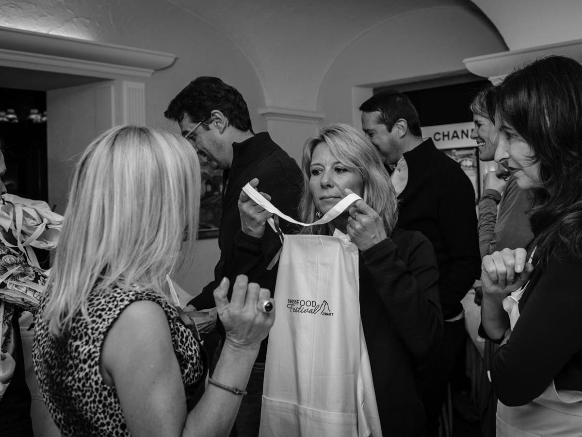 Taste-of-Zermatt_Events_Kitchen-Party-2017_05.jpg
