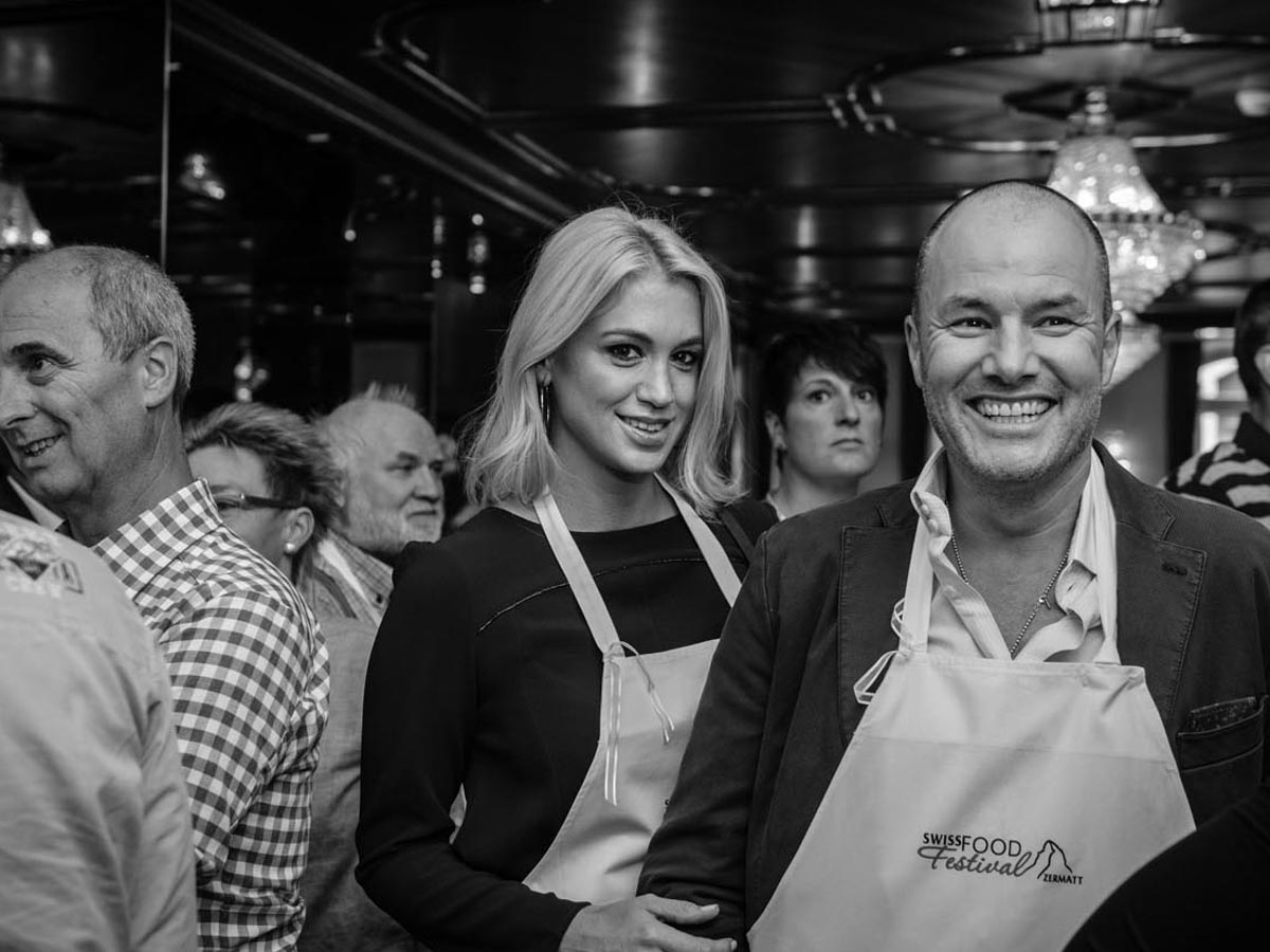 Taste-of-Zermatt_Events_Kitchen-Party-2017_16.jpg