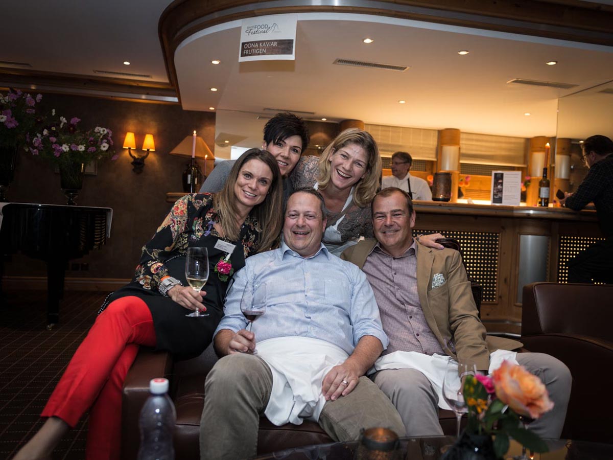Taste-of-Zermatt_Events_Kitchen-Party-2017_50.jpg