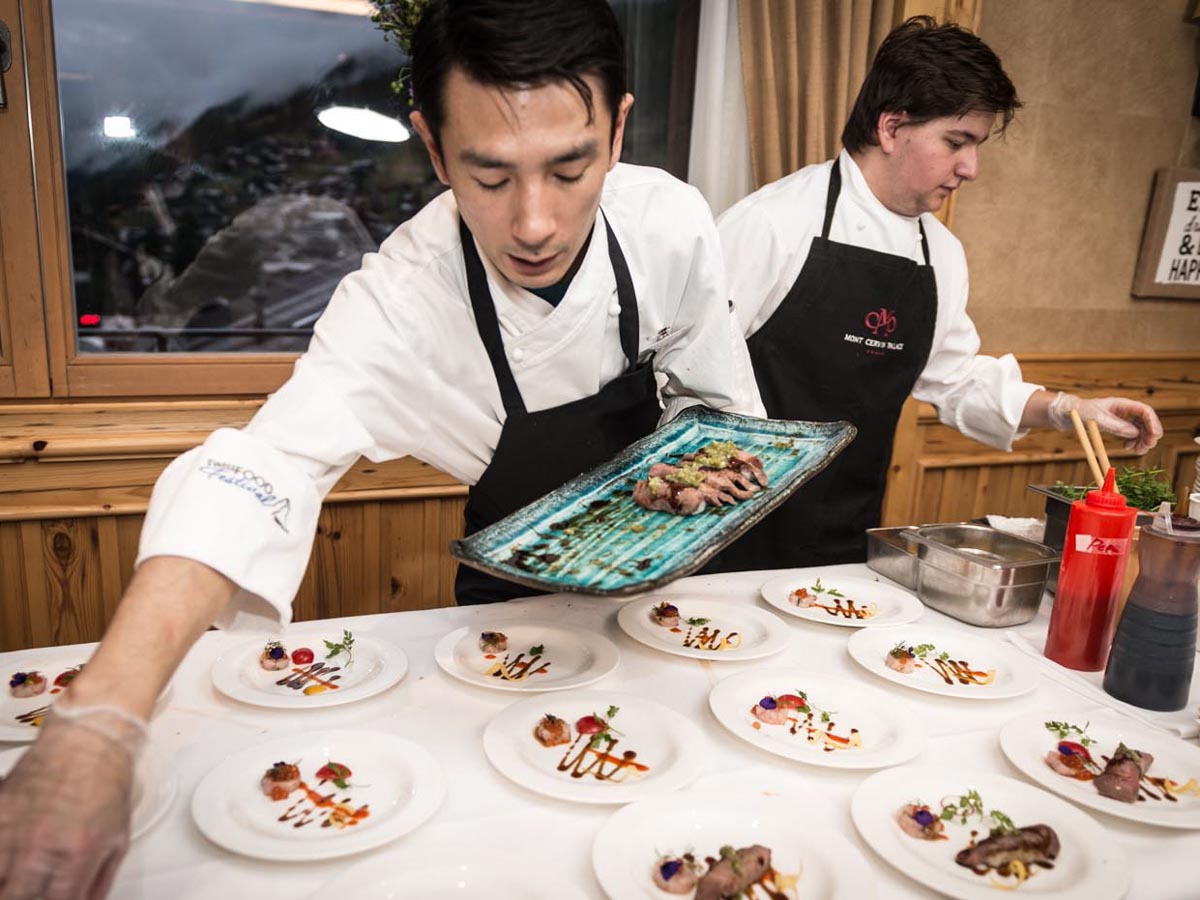 Taste-of-Zermatt_Events_Kitchen-Party-2017_65.jpg