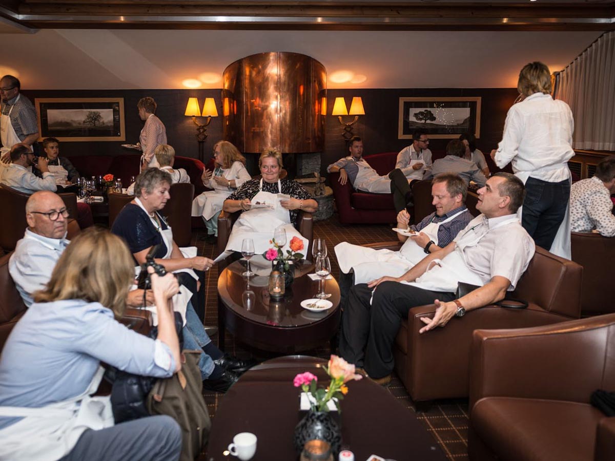 Taste-of-Zermatt_Events_Kitchen-Party-2017_103.jpg