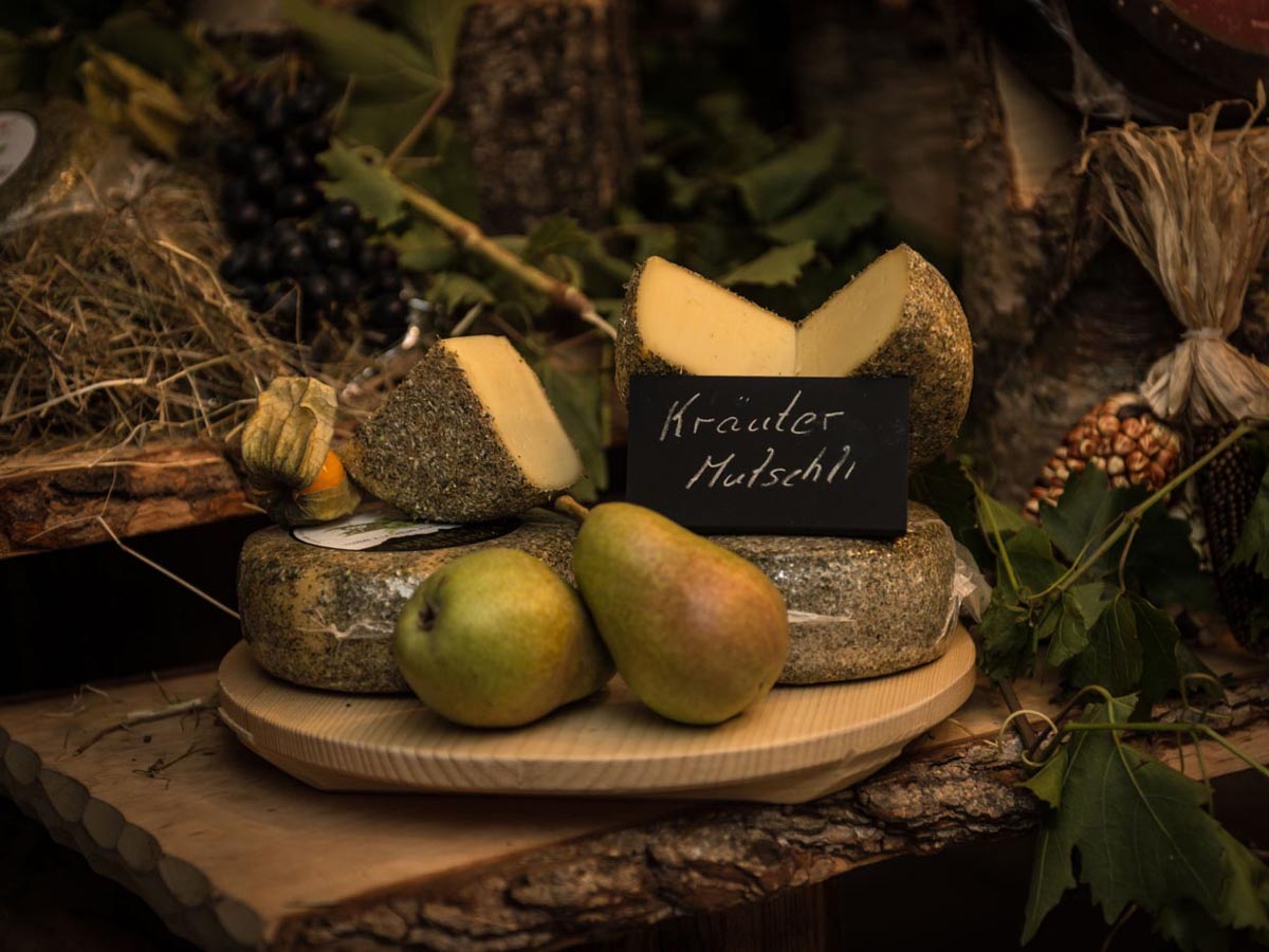 Taste-of-Zermatt_Events_Kitchen-Party-2017_128.jpg