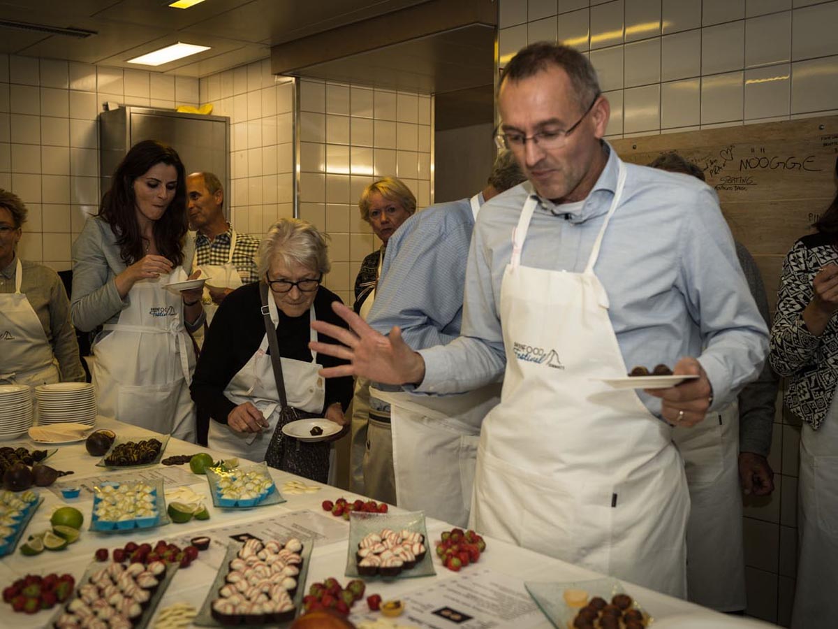 Taste-of-Zermatt_Events_Kitchen-Party-2017_143.jpg