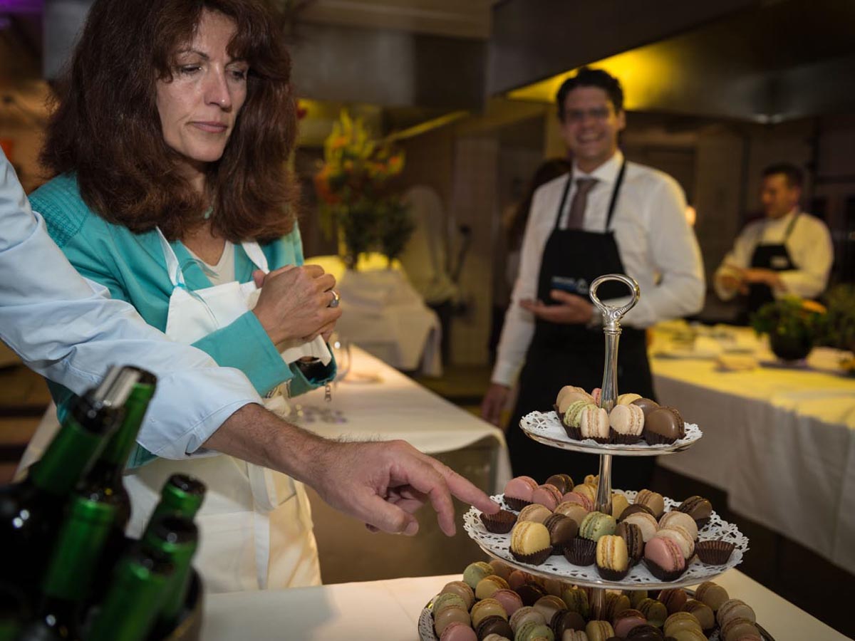 Taste-of-Zermatt_Events_Kitchen-Party-2017_151.jpg