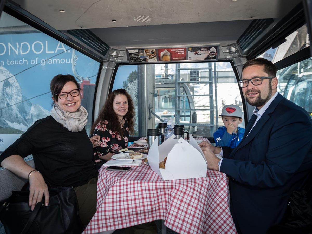 Taste-of-Zermatt_Events_Gondel-Fruehstueck-2017_08.jpg