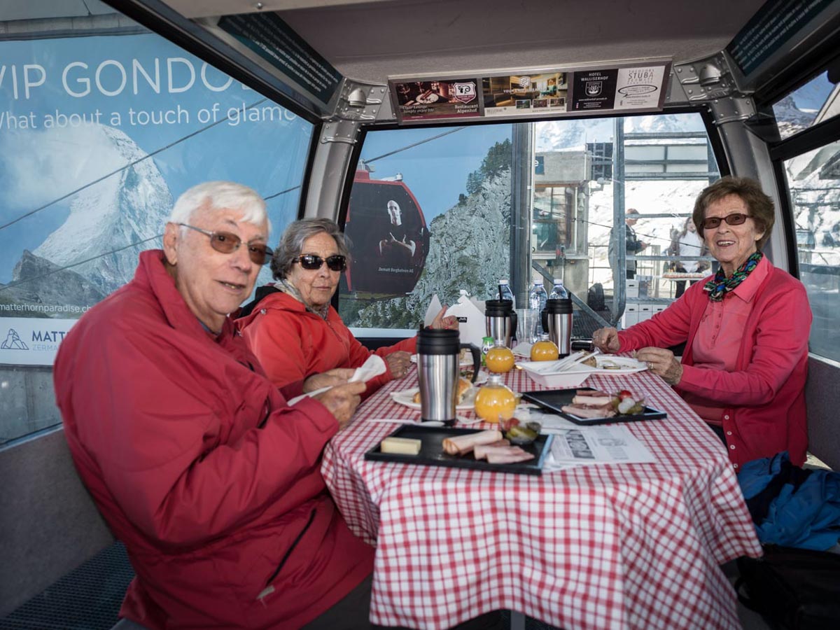 Taste-of-Zermatt_Events_Gondel-Fruehstueck-2017_12.jpg