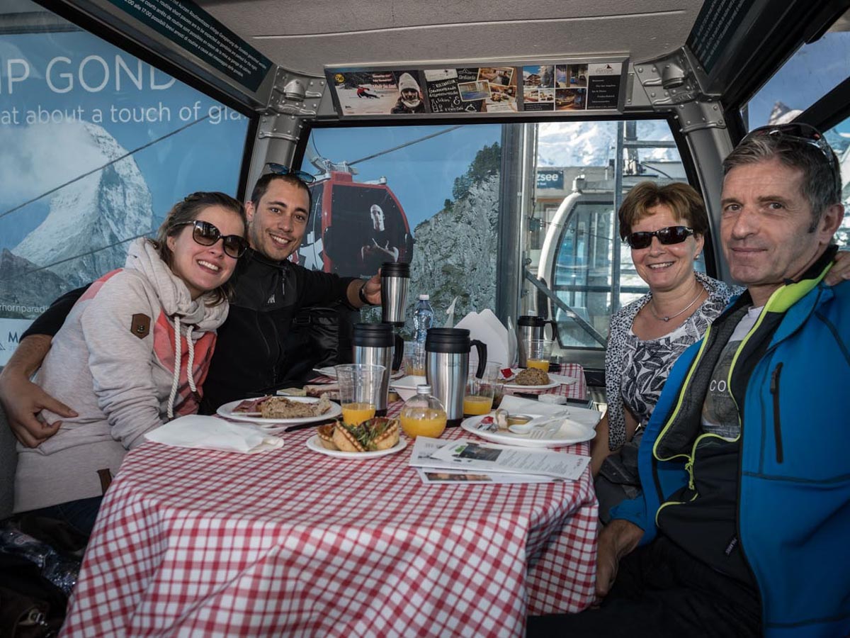 Taste-of-Zermatt_Events_Gondel-Fruehstueck-2017_28.jpg