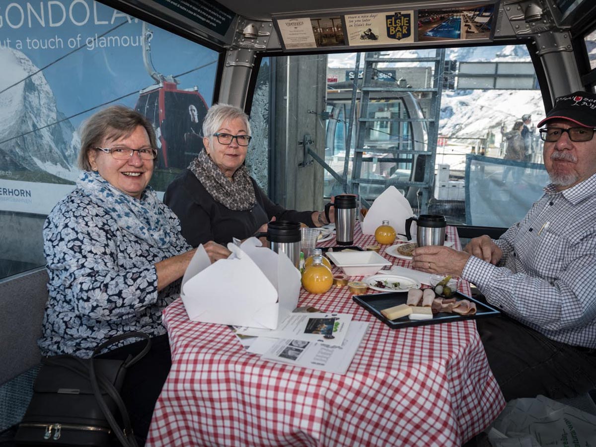 Taste-of-Zermatt_Events_Gondel-Fruehstueck-2017_31.jpg