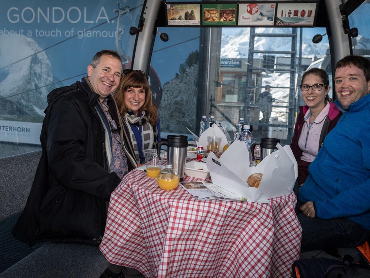 Taste-of-Zermatt_Events_Gondel-Fruehstueck-2017_34.jpg