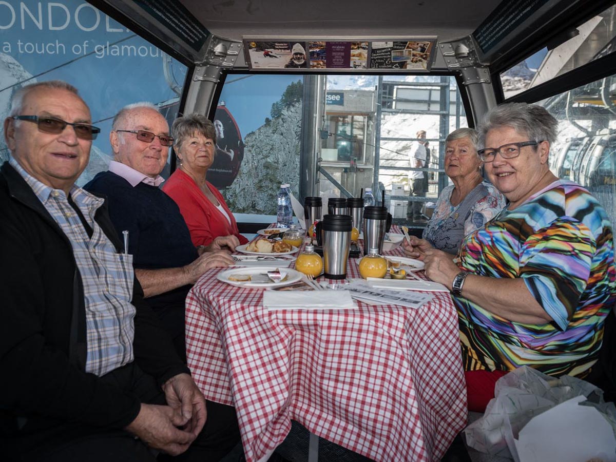 Taste-of-Zermatt_Events_Gondel-Fruehstueck-2017_36.jpg