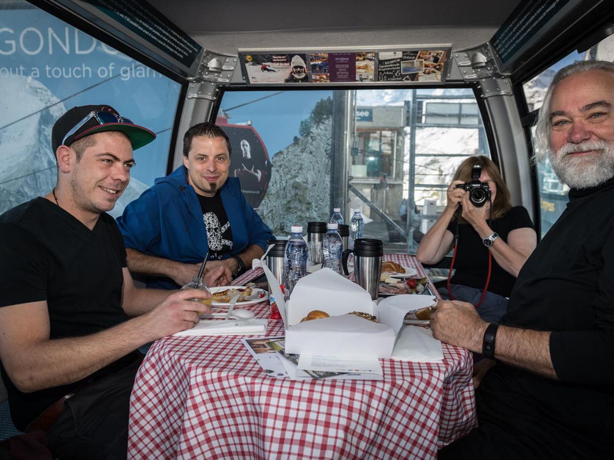 Taste-of-Zermatt_Events_Gondel-Fruehstueck-2017_37.jpg