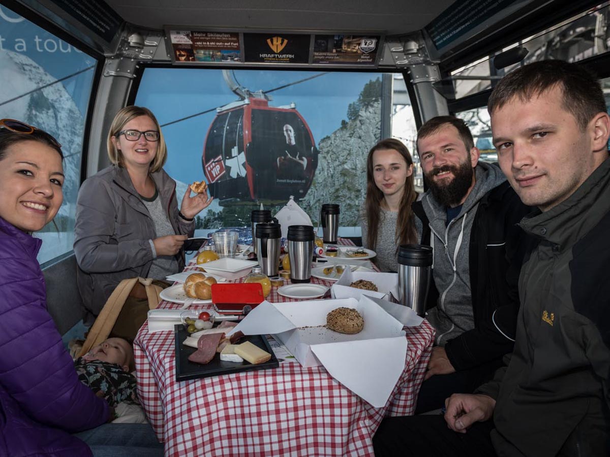 Taste-of-Zermatt_Events_Gondel-Fruehstueck-2017_43.jpg