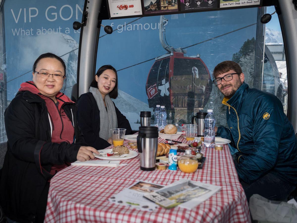 Taste-of-Zermatt_Events_Gondel-Fruehstueck-2017_60.jpg
