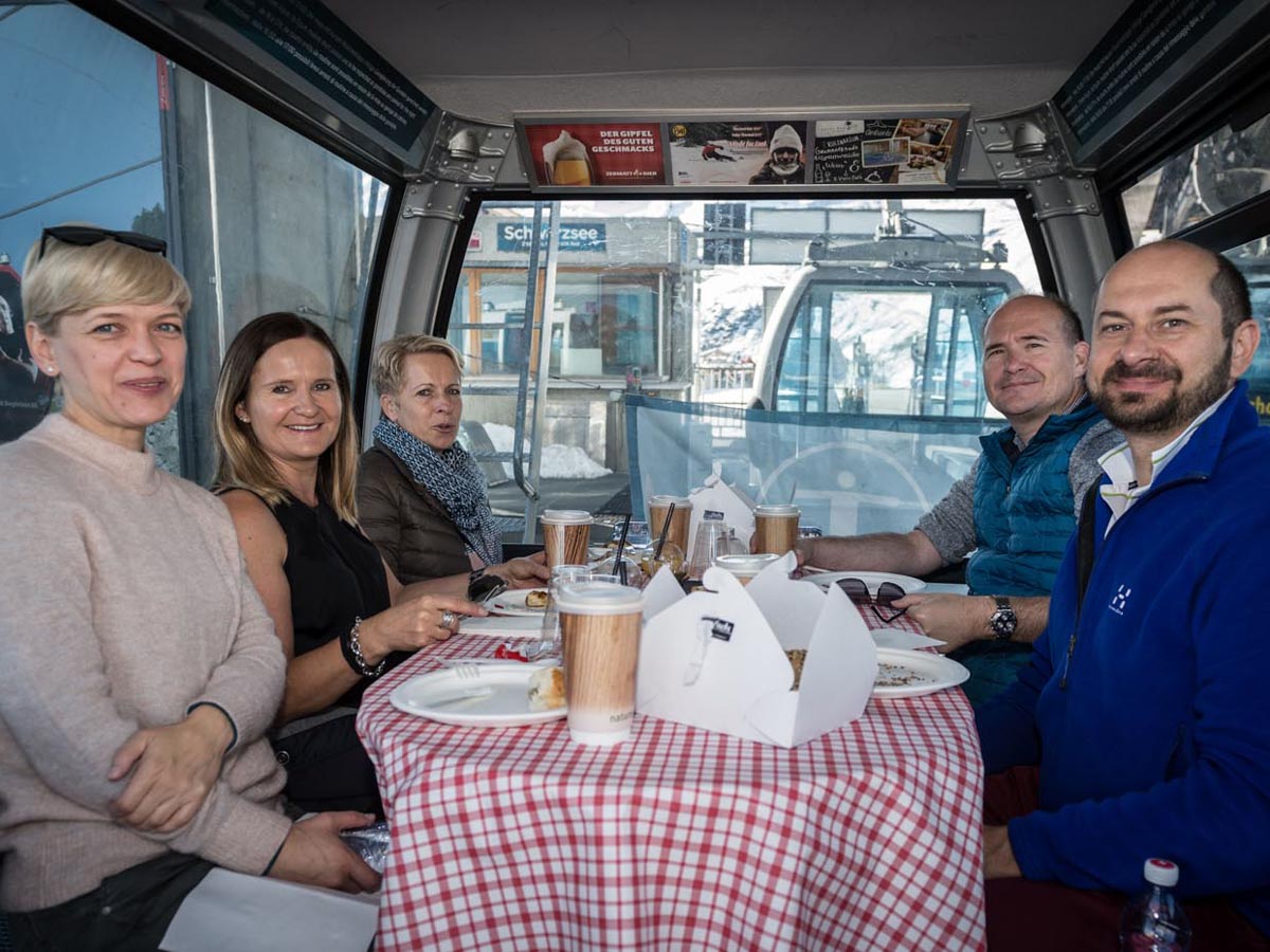 Taste-of-Zermatt_Events_Gondel-Fruehstueck-2017_66.jpg