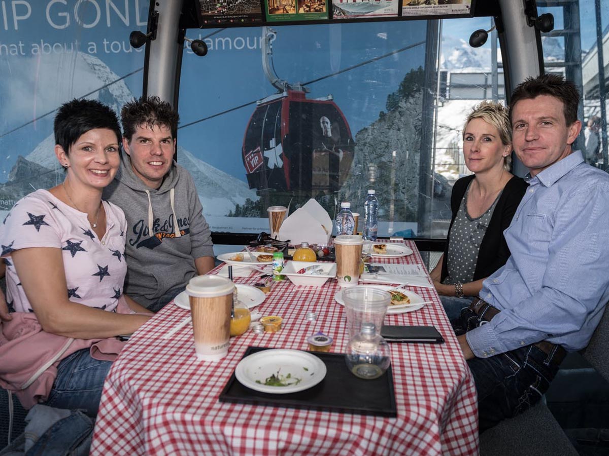 Taste-of-Zermatt_Events_Gondel-Fruehstueck-2017_68.jpg