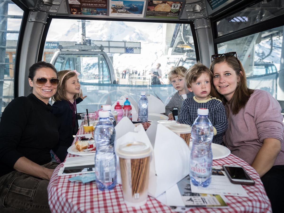 Taste-of-Zermatt_Events_Gondel-Fruehstueck-2017_95.jpg