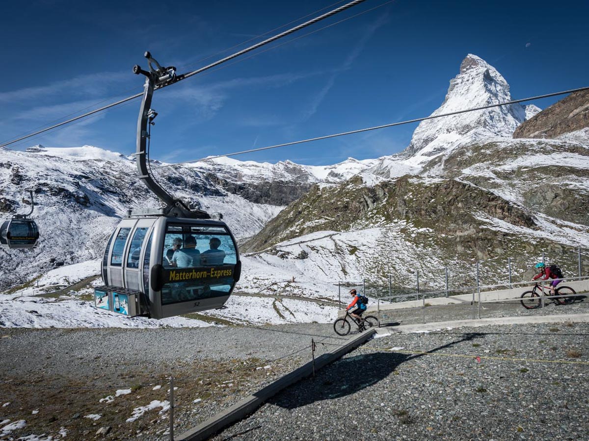 Taste-of-Zermatt_Events_Gondel-Fruehstueck-2017_108.jpg